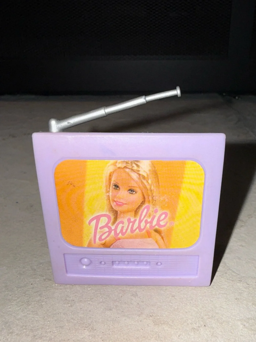 Barbie Vinatge purple tv with antenna
